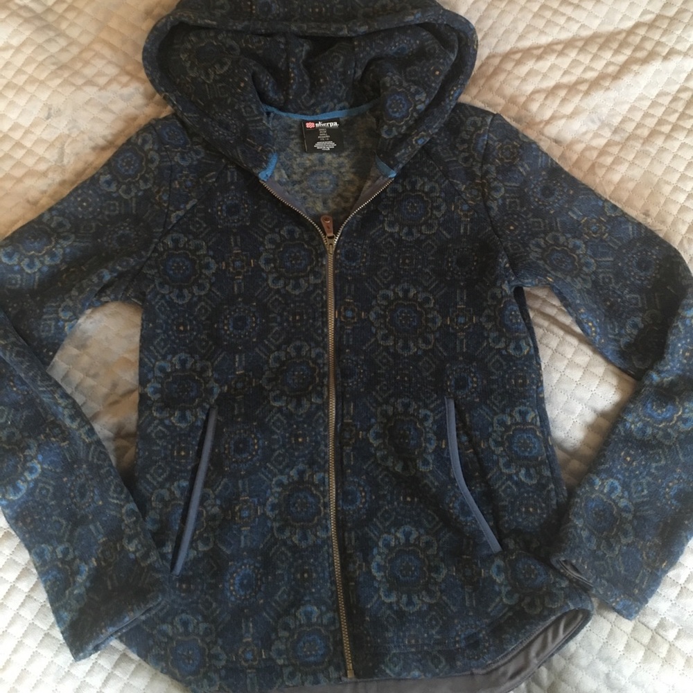 Sherpa Adventure Gear Patterned Fleece